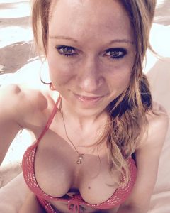 Cougar nymphomane du 56 photo